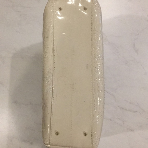 Kate Spade Tote - Picture 4 of 5